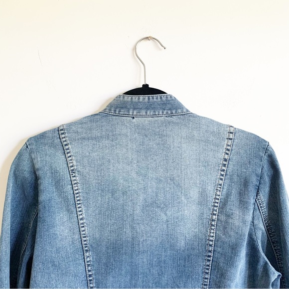 Chico’s Golden Paisley Studded Denim Jacket Ombre Medium - Picture 10 of 10